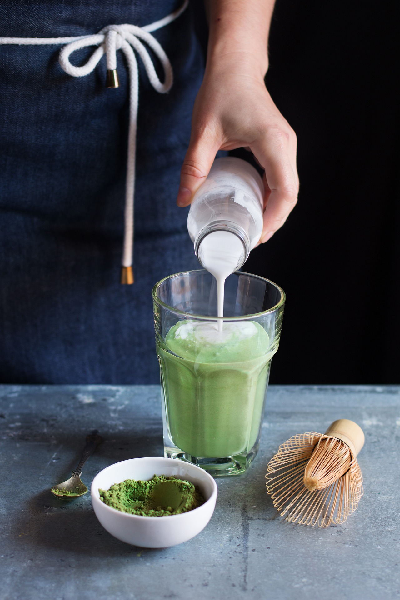 príprava matcha nápoja